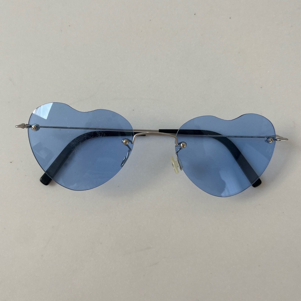 D&G Heart Sunglasses (Blue)